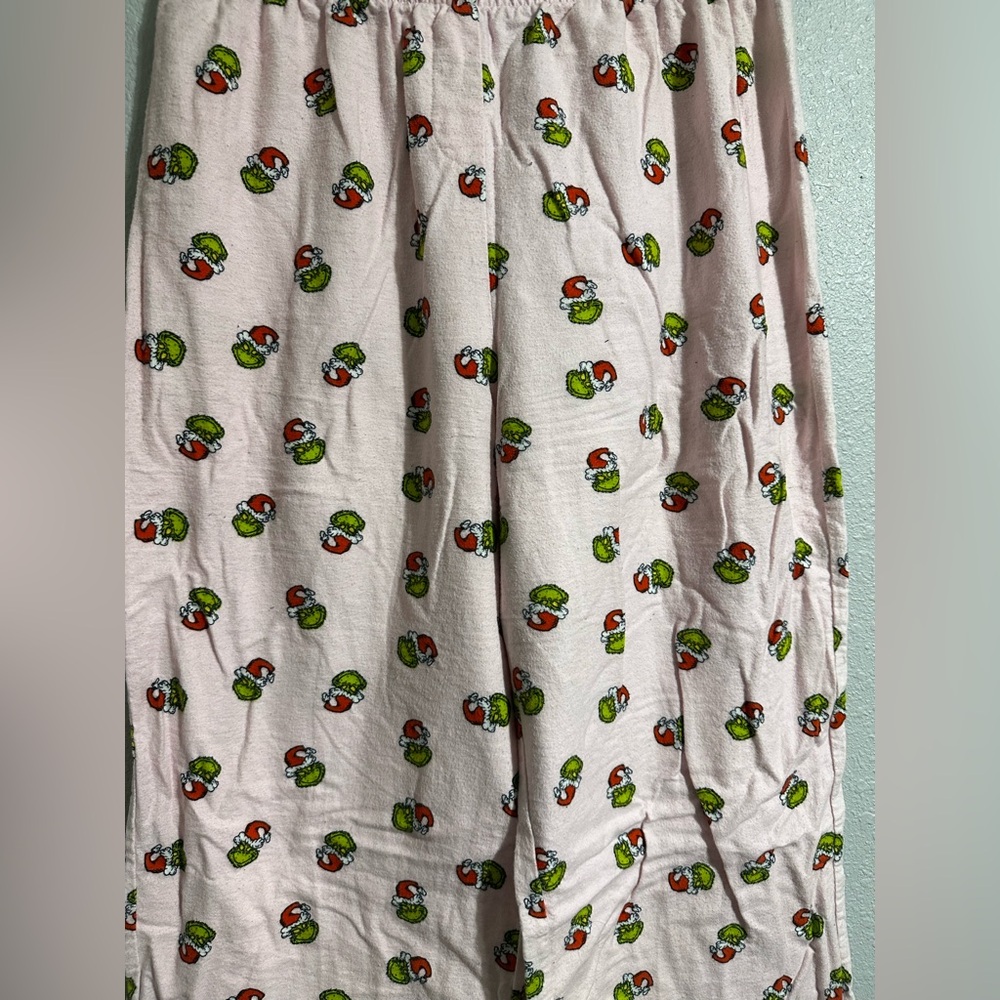 Pink pjs - Picture 4 of 4